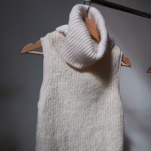 Rag & Bone Sleeveless Turtleneck Sweater - IVORY